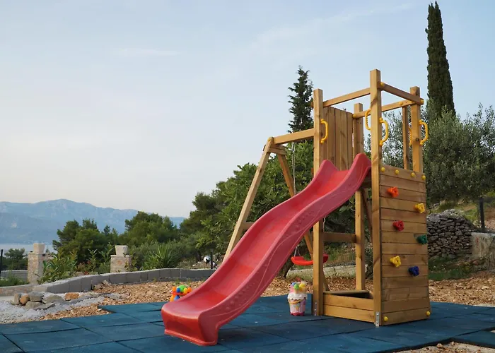 빌라 Broc 포스티라